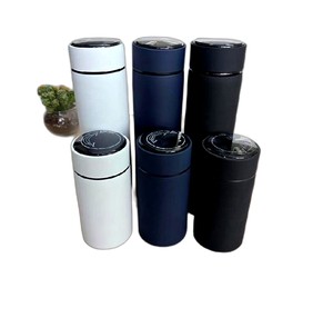 كوب حافظ حرارة