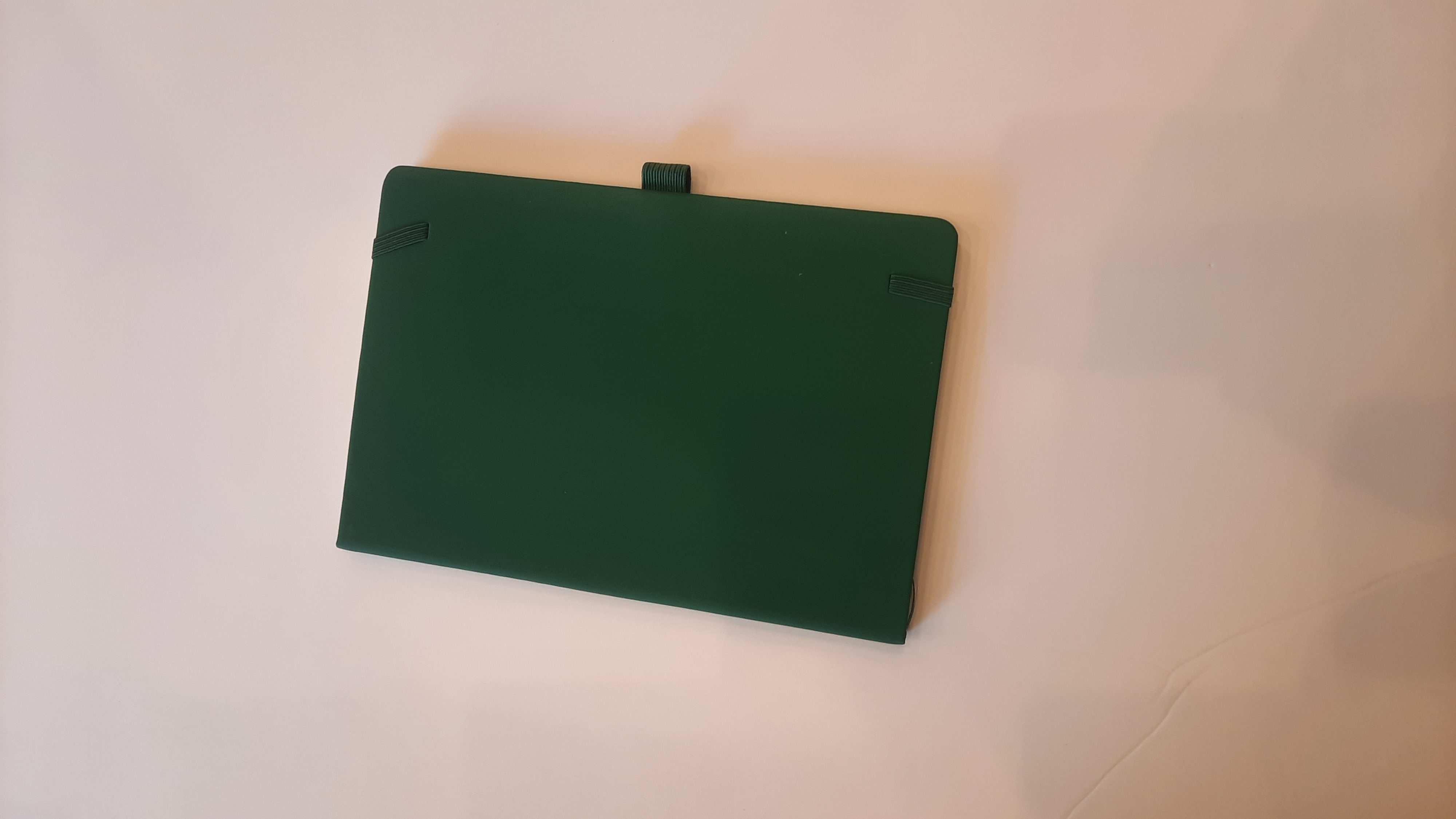 نوت بوك اخضر